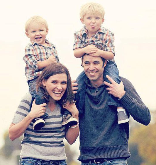 SraSadeskiSp2's profile picture. Un lugar para las clases de espanol 2 de Senora Sadeski.