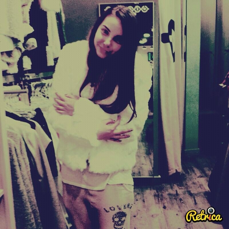 paoletta627's profile picture. Hakuna Matata