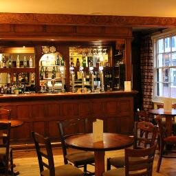 The Horseshoes bar is one of Rugby’s oldest neighbourhood pubs. A perfect place to relax and unwind – and perhaps enjoy one of our many homemade “World burgers