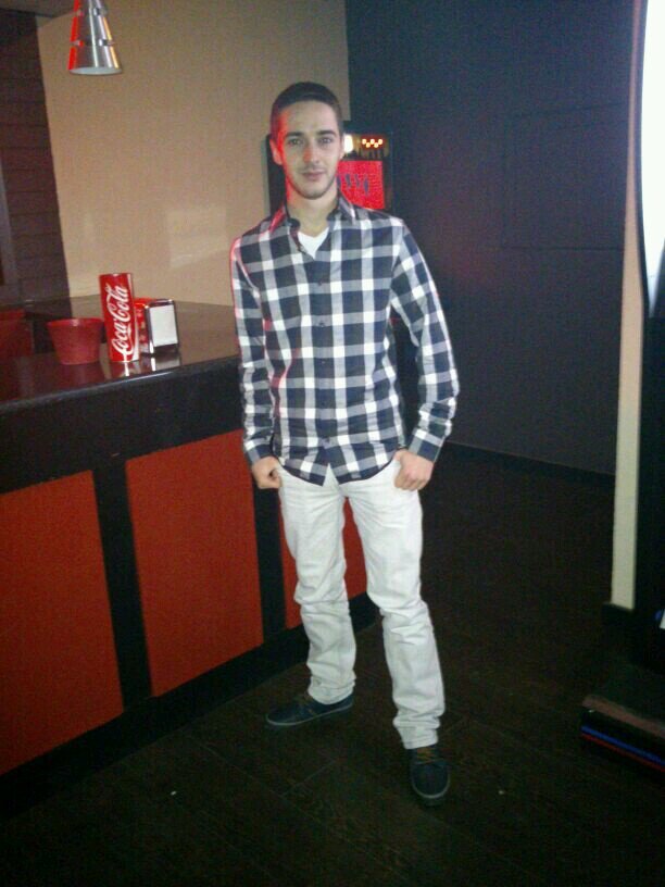 *Un payasete con ratitos de soledad :)*
