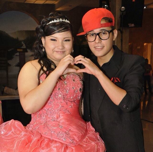 No necesito una fecha especial para decirle a mi idolo cuanto lo amo:)