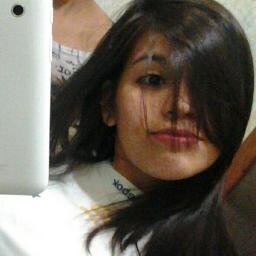 Se você quiser alguém em quem confiar
Confie em si mesmo.
Quem acredita sempre alcança...♪♪