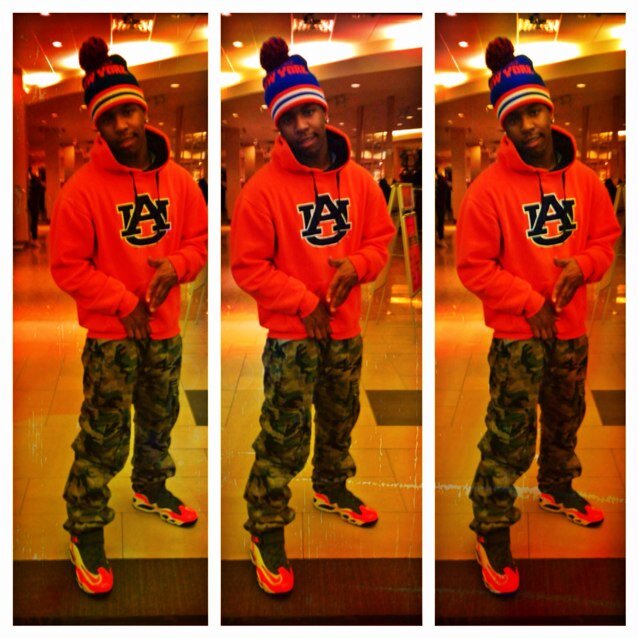 trevonmcfarlan1's profile picture. my baby hold it down❤ & Im just outchea' LIvin !!! F0LlOw Me all we throw up is #OtF_ Lsss for LEADER