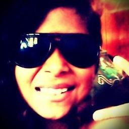 eu sou assim amo minha vida meus pais e adoro pertubar meu irmão adoro bricar com aminha primmasbb.    amigas e muitas pessoas gosto de fazer amizades.