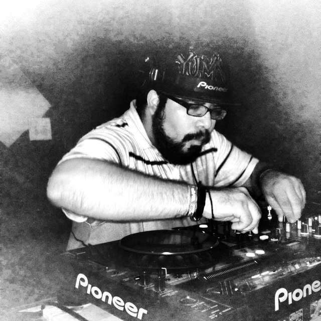 honestly, i love everything about techno, house, trance, hardstyle and absolutly lovd psy-trance.... i love the reactions i get from my sets... trance for life!