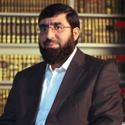 عبد القادر ترشابی نویسنده، مترجم و کارشناس و مجری شبکه جهانی کلمه،
فعال سیاسی