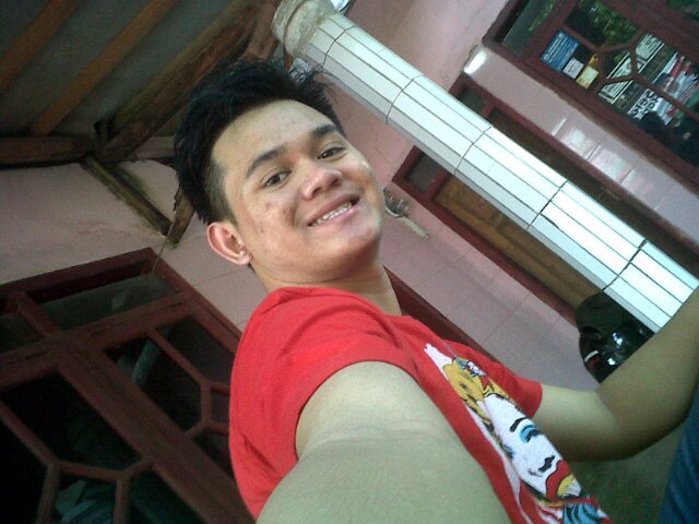 Impian harus di wujudkan sedemikian rupa serta berjuanglah utk ke depan nya #my love heart @aprilliaaa2 pin:22d9a7d6