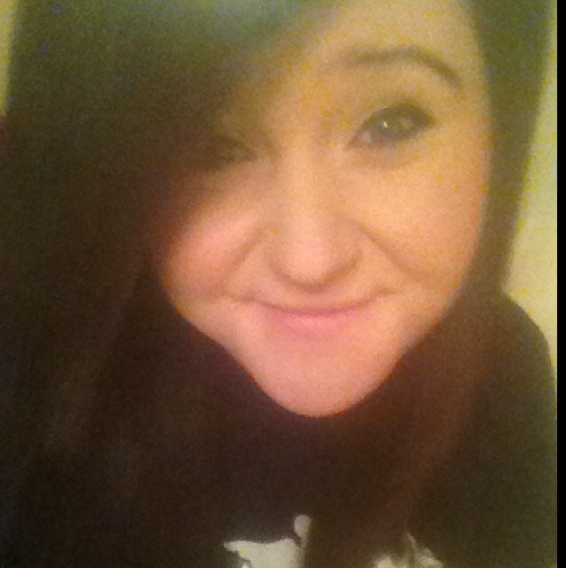 19.goin to tech(:.gonna b a nurse haha .crAAAzzzzy !! :D follow me i follow bak :)