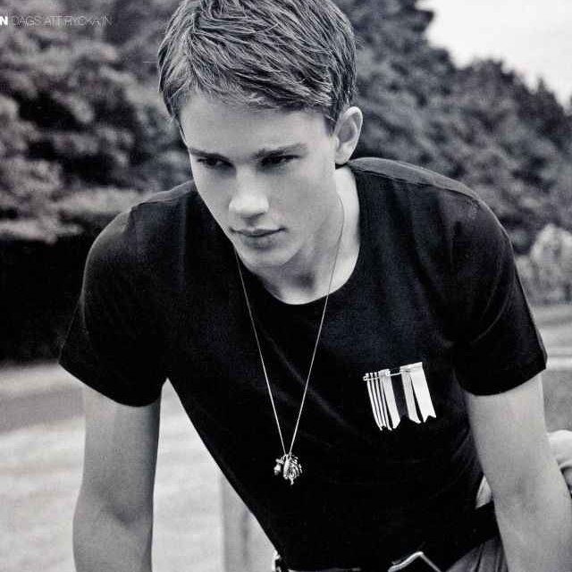 psicokillar's profile picture. Si me sigues, encontrarás las mejores fotos de chicos...