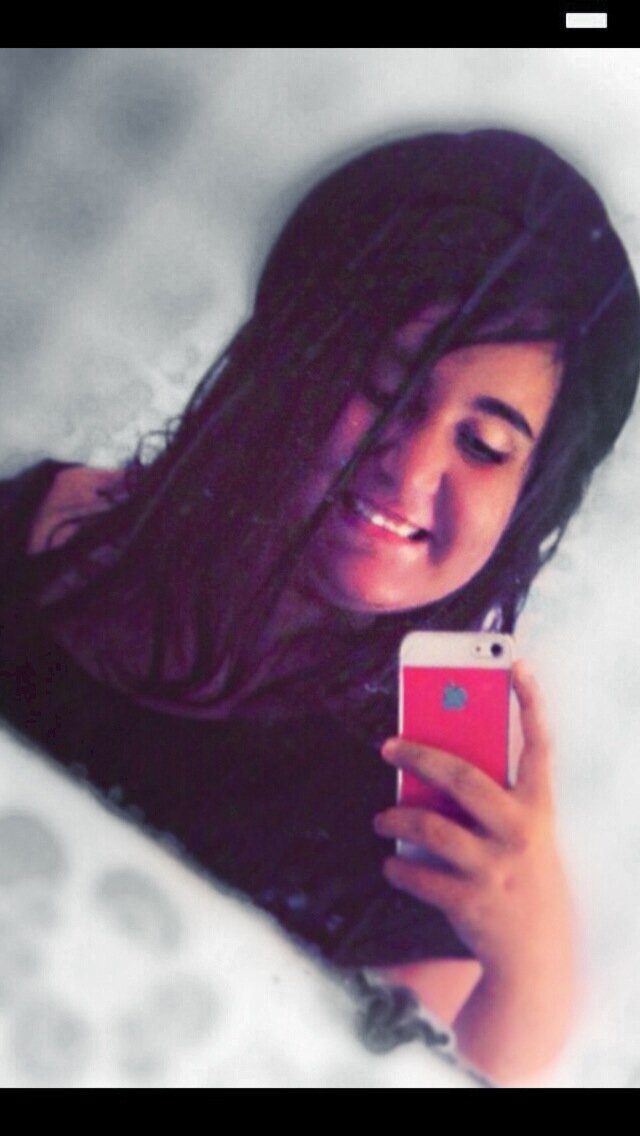 fun to be around, DayDreamer, Blogger, awkward . follow anytime, i'll follow back ;)