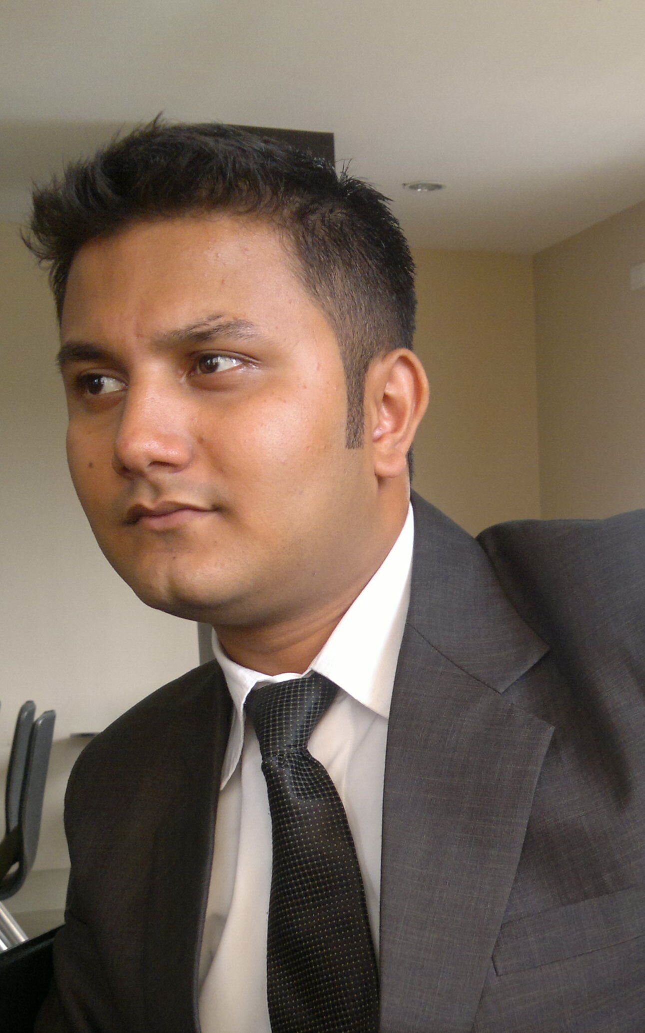 m a simple cool guy,