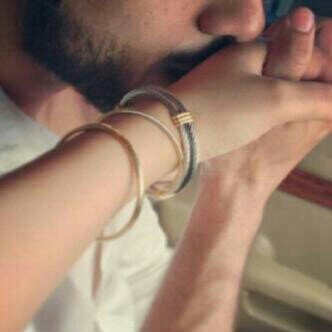 A Weird Queen in search for her Handsome King,to share & Soul with him ♥ ~ For Every Queen Need KinGʚ̛ɞ̨.
