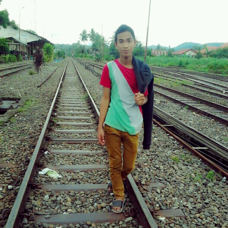 FOLLOWING ME INSTAGRAM.
YOVACHENCEN
