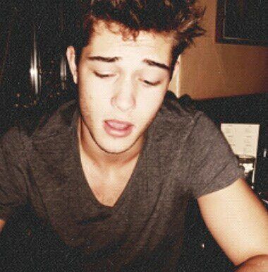 Francisco Lachowski || baciamico,scopamico,coccolamico || bisex
