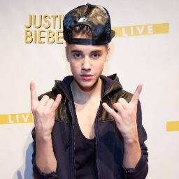 HEY, I'M BELIEBER BOY!! I LOVE BELIEBERS:) FOLLOW ME.