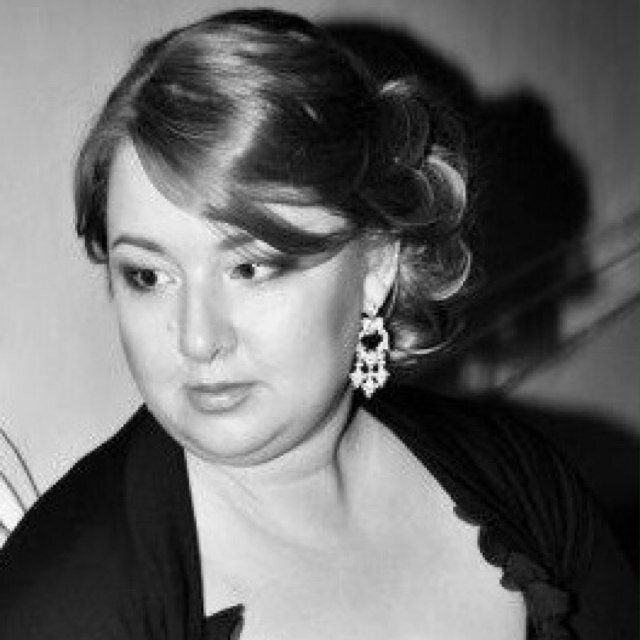 Думай о том, что может сделать тебя счастливым. Делай то, что тебе нравится. Будь с людьми, с которыми тебе хорошо. Иди туда, где тебе хорошо