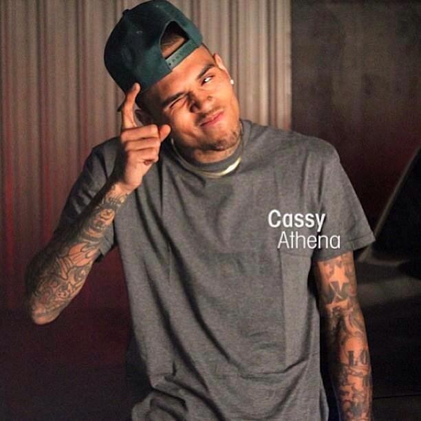 Compte RT #Mtvstars Chris Brown #TEAMBREEZY mon compte = @rscabreezy5