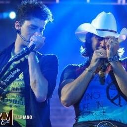 Since : 24/09/2012 - De tanto te amar, enfrento o infinito! ♫ @MUNHOZ_FRANGO e @Mariano_MeM ❤ ∞