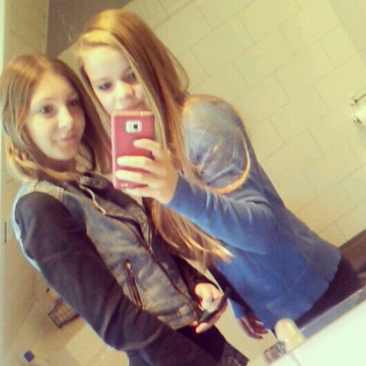 iloveyou poepie x@KayleighRoos / OBC Elst / love; my family&friends / instagram xbrittvl_  / love, laugh, live '