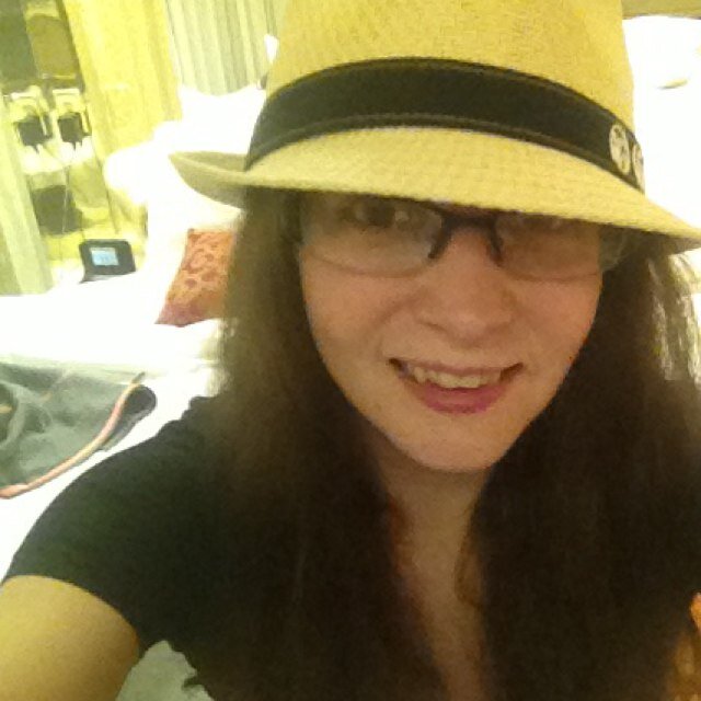 LinnyPooh_8's profile picture. 