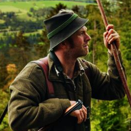 Hier bei uns geht es RUND um das Thema Jagd & Jagdausrüstung. Wir freuen uns auf viele Waidgenossen & Waidfrauen. Viele liebe Grüße euer Jagd Treff.