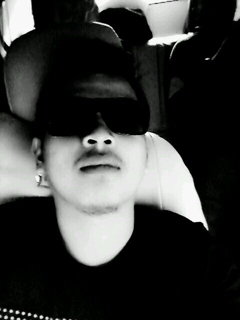Born to life,,Life to DIE                                                        path: Rizki Tebe    | line: rizkitebe