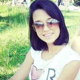 Entusiasmada, exagerada, atrevida, bem humorada, áriana e atleticana.