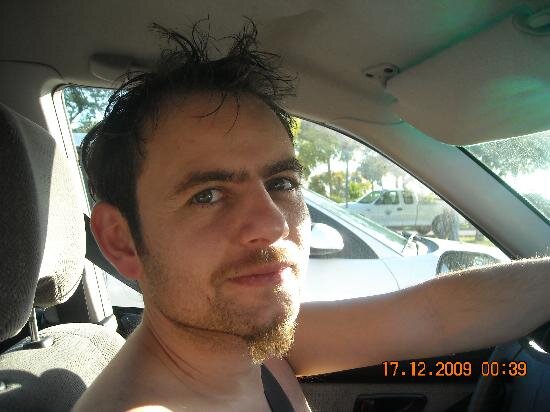 146SevenUP's profile picture. 'Odio las malas caras y sospecho de las sonrisas.'
'Valórate, mira dentro de ti, lo que quieres tú no es lo que esperan de ti.'