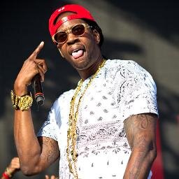 HAIR WEAVED, PANTS LOW/
WHIP GAME, MURCIELAGO/
TITY BOI ON HIS TWITTER GAME/
BETTER HIT HIM WIT A FOLLOW

#TRUUUUUUUUUU