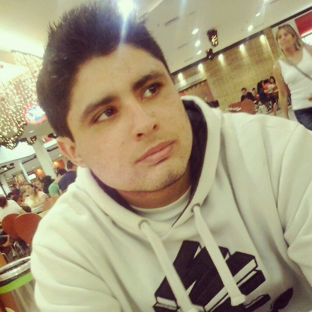 23 anos, Gabriela Carolina, Família, Corinthians e Metal Hardcore !