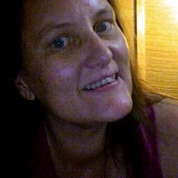 I am a homemaker and I co-operate an alternative health center. A few of my passions are: cooking, sweepstakes and baseball