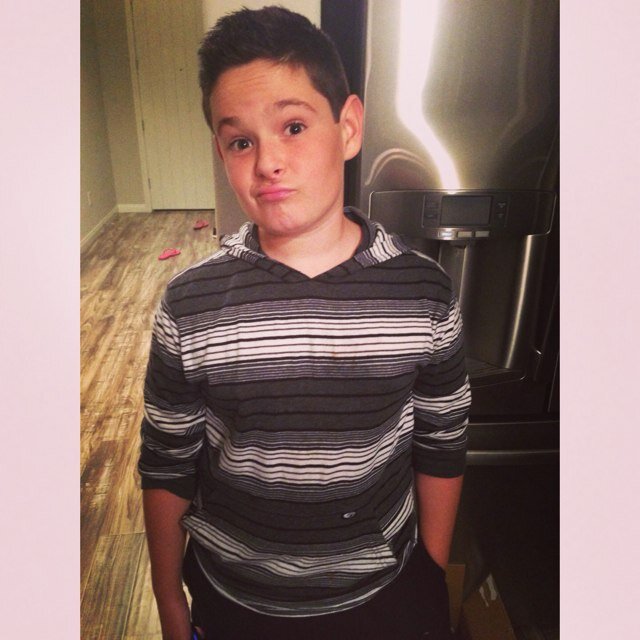 Aspiring singer.
 Baseball #36 
Las vegas
Instagram and vine @Rileeeywinter