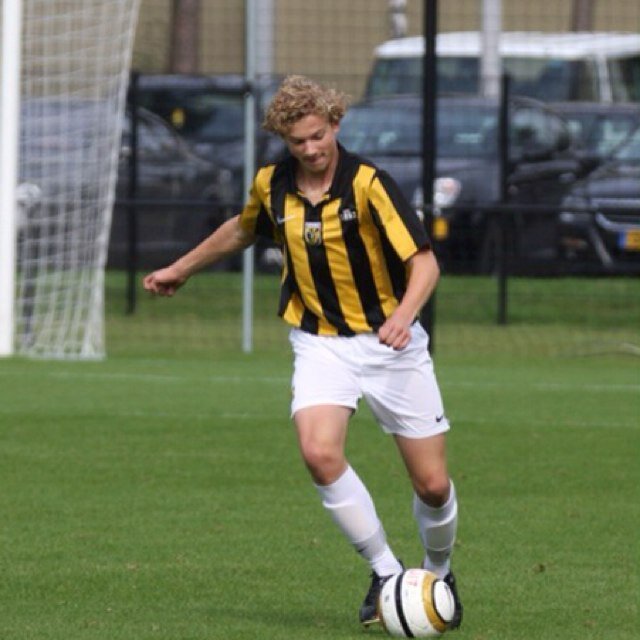 vitesse O17 
#4