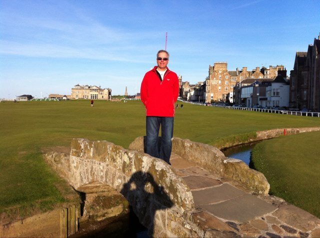 Happily married to Connie, proud father of 2, Papa to 5 awesome grandkids, enjoy golf and time with family and friends.
