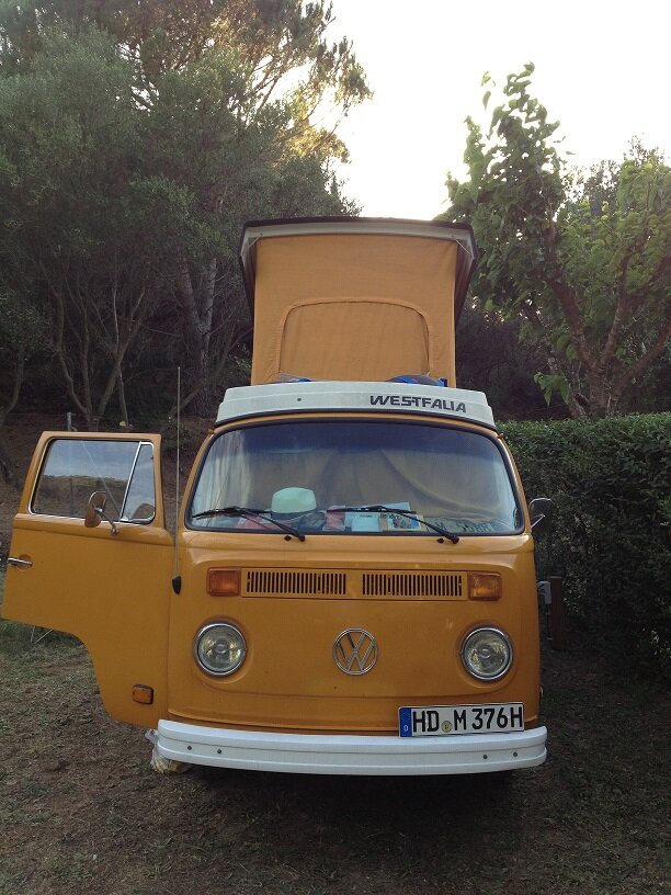 Traumasurgeon, VW T2 Westfalia Berlin, Mac-modder