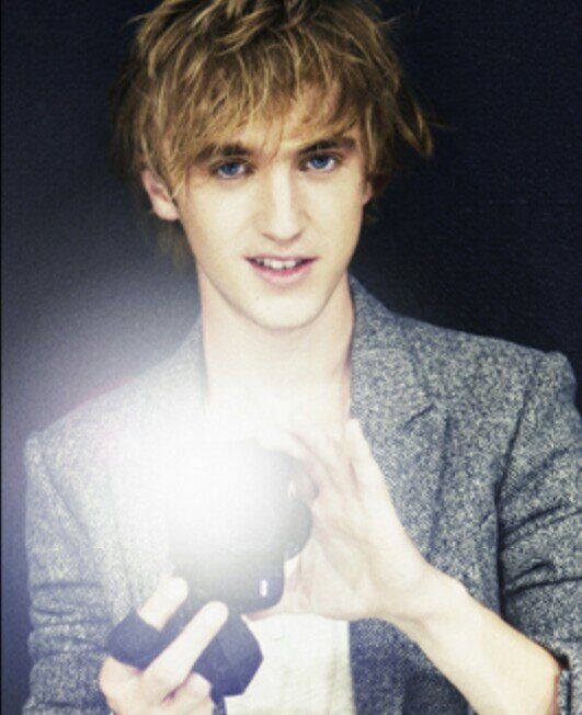 Yes I was that extremely hot wizard in Harry Potter named Draco [FL/RP]