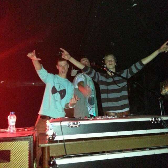 Sexy, la façon dont vous bougez votre corps | 16 | DJ / producer duo w/ @timhuizing_ |#doneromusic | insta; inliniels