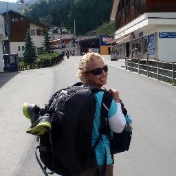 WifeWithBaggage Profile Picture