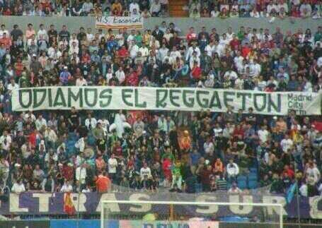 Pasionales y fieles AE