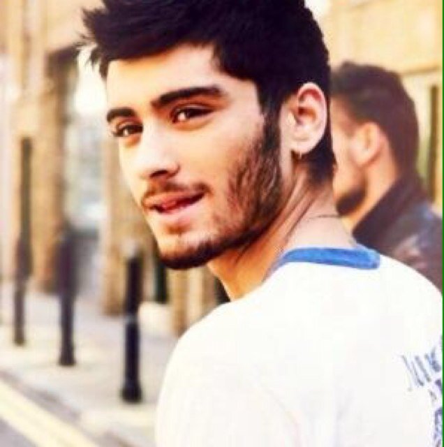 please follow main account @niallroarin