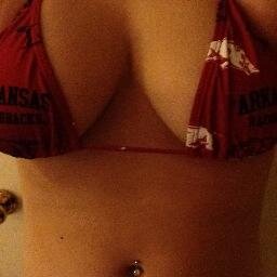 Theres nothing like an Arkansas girl. Show your support for the Hogs! Not affiliated with the UofA. 18+ WPS! 
Email: UofAboobs@gmail.com
Snapchat: UofAboobs