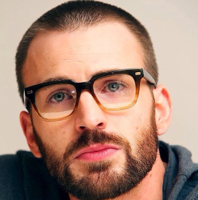 HeroicCEvans's profile picture. I'm thinking of something. I just don't quite know what it is yet. @xJessyBiel lets me eat her every night.  |FL|