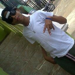 Quien Me Da Un BechitoO