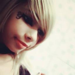 BiaBarlow1's profile picture. Quem quiser adc, aceito todos : https://t.co/9mrlvBDoBf

Curtam for please :  http://t.co/v8Nth3LxnZ