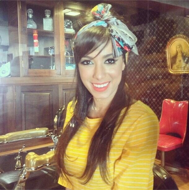 Olha cê me faz tão bem , só de olhar teus olhos baby eu fico zen @Anitta_OFICIAL , Te amo porque voce é uma mulher que da orgulho , pela sua historia de vida 3