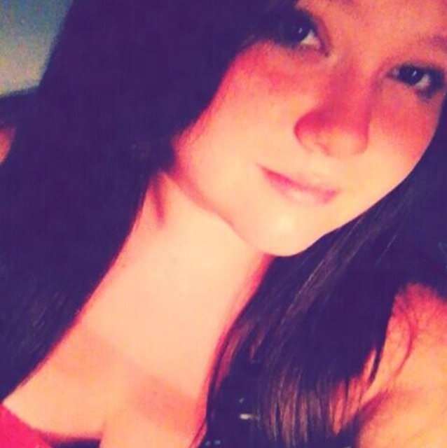 Hi! Im new to twitter, im bubbly, and i love to have fun, and i have a kitten named Spencer :3 lol. Follow?? I follow back.