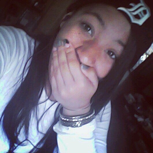 Kik: Big_Bootie_Pros | Im with some niggas u cant mess wit|In a relationship wit god | #WeirdoGang #Aries #Lightskin #Mars #RHS ig: I_ain't_gon_front