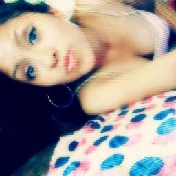 Soii Cynthia!.. Bueno Algunas personas me dicen Rulitos. Si me sigues te a seguro que te sigo.http://t.co/z9DjegiJs8