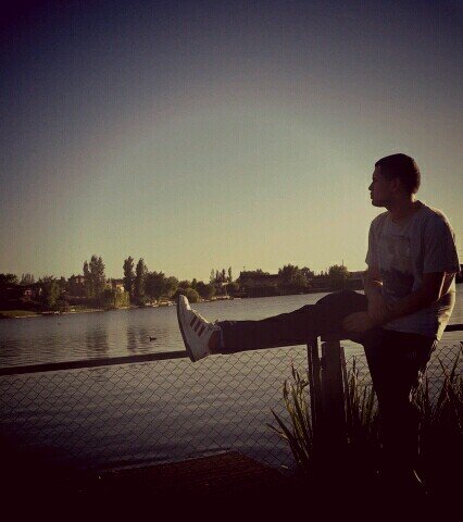 (=R=)
                  #Rottweilas hasta la muerte. #Brrrr
          José Fernando Cosculluela Suárez #IDOLO