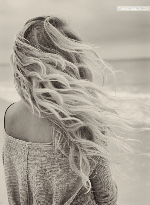 Just tweeting about blondes